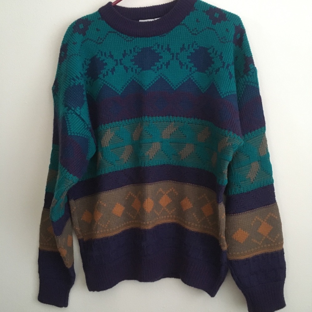 Ash creek trading winter patterned pull over sweater size L